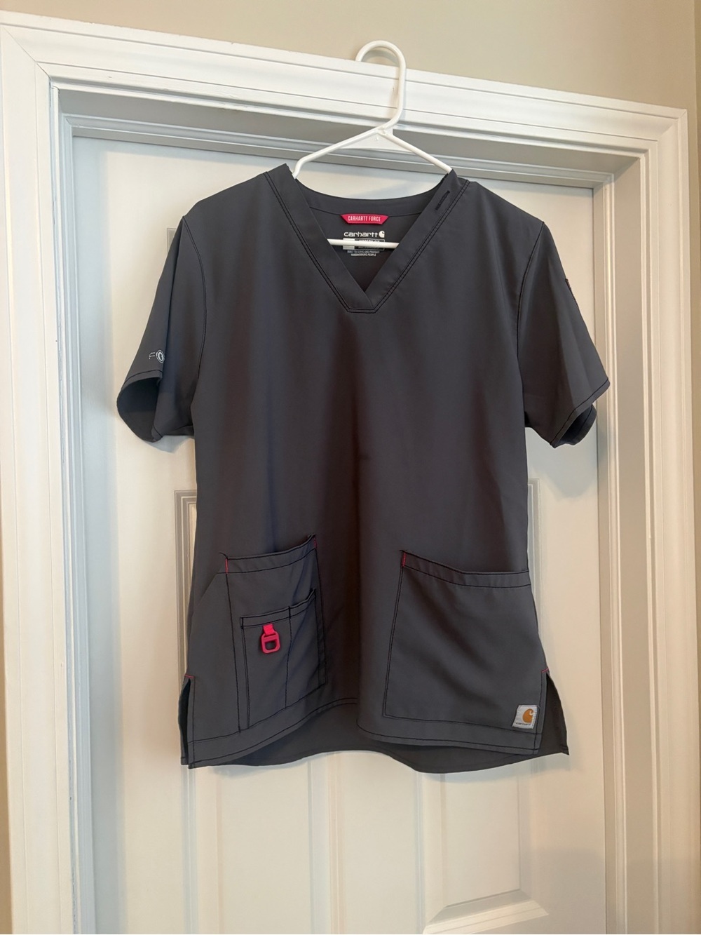 Carhartt Force Modern Fit Charcoal Scrub Top Women’s Medium Healthcare